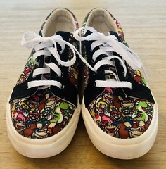 Official Nintendo Ground Up Super Mario Bros Shoes Youth Sz 3 Canvas Colorful