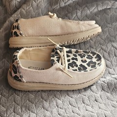 Hey Dude Wendy Youth Leopard Print Canvas Boat Shoes K12 EU 31 UK K11