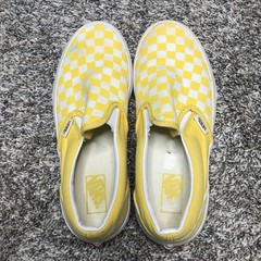 Vans Off The Wall Yellow/White Checker Pattern Youth Size: 4 Slide In Shoe