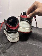 Jordan Air Jordan 1 Mid Top Leather Colorblock Lace-Up Sneaker 5.5Y