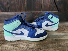 Nike Air Jordan 1 Mid GS Mystic Navy Mint Foam 554725-413 | Youth 4