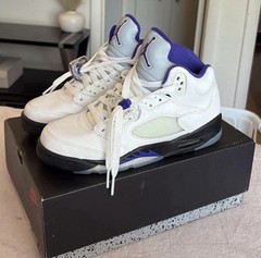 Jordan Air Jordan 5 Retro (GS) 440888-141 White/Purple/Black 4.5Y