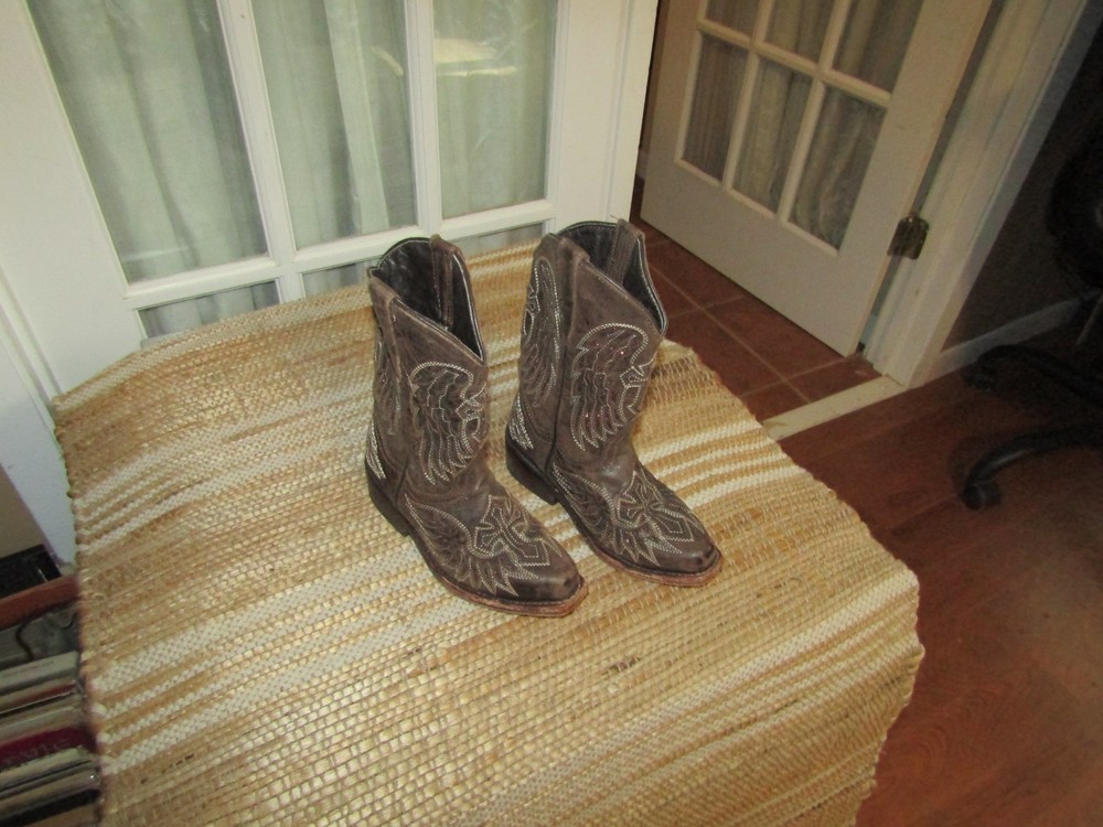 Wildflowers Brown Square Toe Wings Cross Western Boots Youth size 13 Mex 20