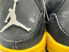 Air Jordan (GS) 4 Retro „THUNDER“ Size 7Y 408452-017 Used Shoes *READ*