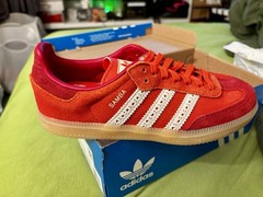 Authentic Adidas SAMBA OG C Size 3Y / 4 Women Red Suede New In Box Extra Laces
