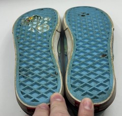Vans off the Wall Spongebob Squarepants Slip Ons Canvas Shoes Kids Size 2.5