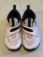 Nike Kids Hook & Loop Strap Athletic Sneakers Pink/Black US 13C Girls Basketball