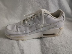 Size 5.5 (GS) – Nike Air Max 90 Low White – CD6864-100
