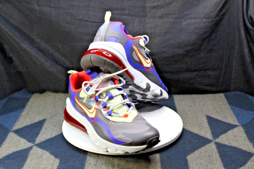 Nike Air Max 270 React Sneakers Youth Size 6.5Y**