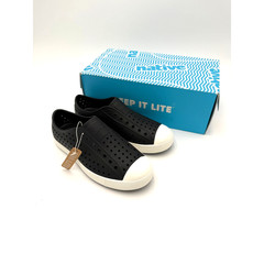 NEW! Native Jefferson Child Shoes – Jiffy Black/Shell White – J5