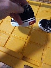 Authentic VANS Old Skool Kids Shoes Size 8. Pre Owned Good Condition See Photos
