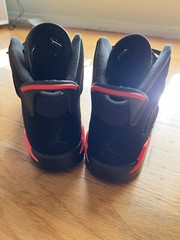 Air Jordan 6 Retro BG „2014 Black Infrared“ Black/Infrared 23 384665 023 sz. 4y
