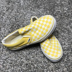 Vans Off The Wall Yellow/White Checker Pattern Youth Size: 4 Slide In Shoe