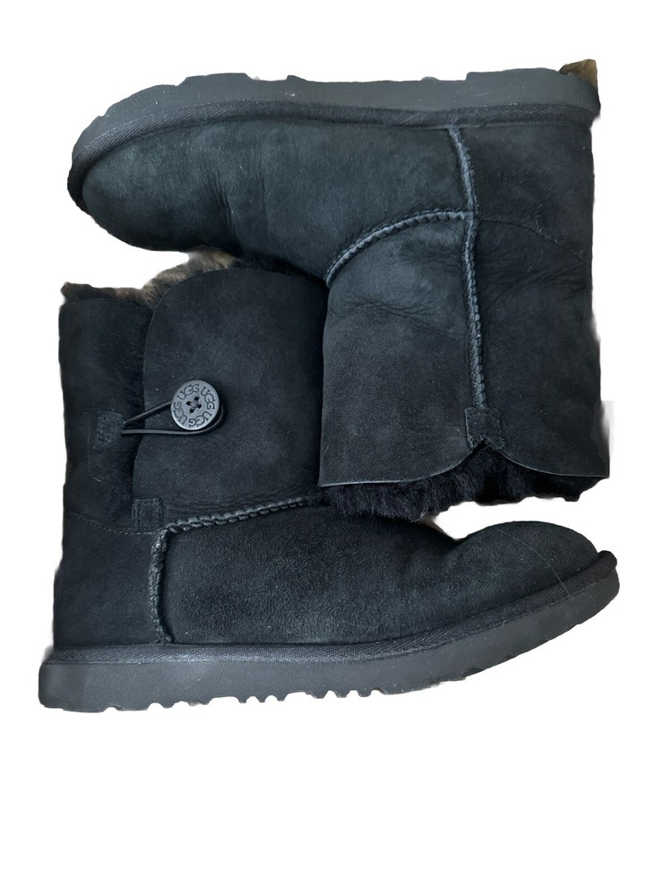 UGG Big Kids Bailey Button II Boots Black