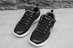 Skechers Dynamight Turbo Dash kids trainers unisex black size 35 excellent condition
