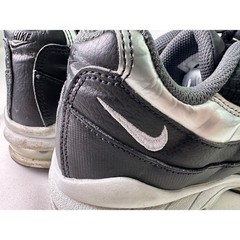 Nike Air Max 95 Y2K Black Metallic Silver AT8091-001 Size 7Y Kids Sneakers