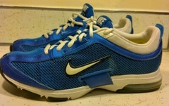 Nike Training Air Max Essential Trainer Youth US Size 8