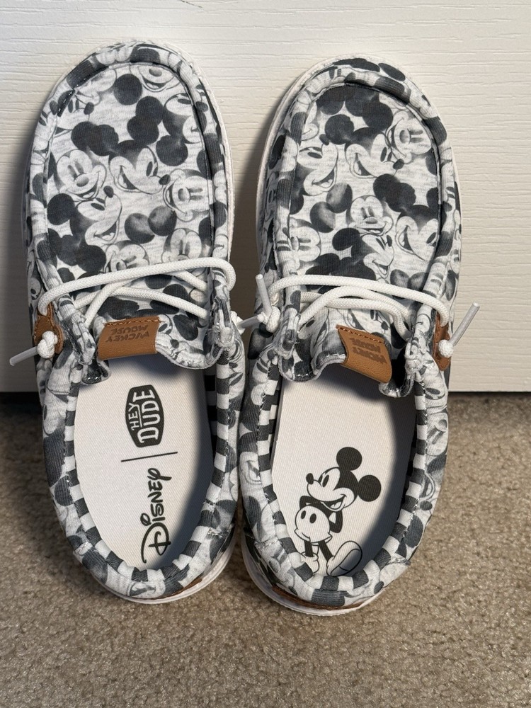 Hey Dude Wally Disney Mickey Mouse Graphic Print Canvas Slip-On Gray Size J2
