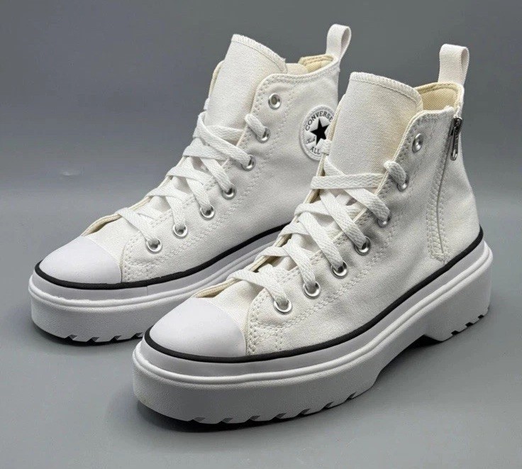 Converse Kids Chuck Taylor All Star Lugged Lift Platform Shoes Sz5.5 NEW A03012C