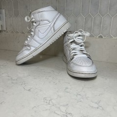 Nike Air Jordan 1 Mid GS White Leather Mid Top Lace-Up Sneakers Size 8
