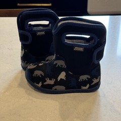 BOGS Wellies Boots Infants Fur Lined Waterproof Wellingtons Navy Polar Bear 7US