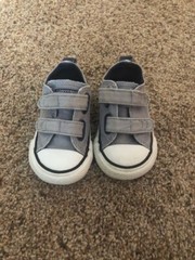 Nice! Converse Infant/Toddler Shoe Size 3 Chambray Denim Blue