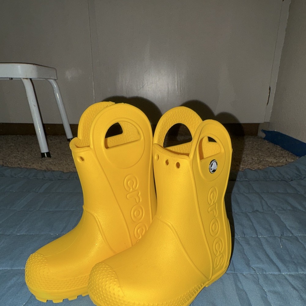 Crocs Kids Yellow Pull-On Rain Boots Rubber Mid-Calf US 6 EU 23