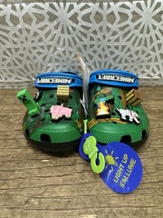 Crocs x Minecraft Pre-School Kids Classic Clog (J2) 210830-90H