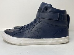 Converse All Star PRO BLAZE STRAP HIGH-TOP SNEAKER Junior Navy Pre-Owned Sz 6