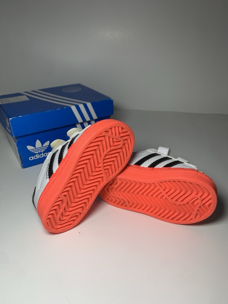 adidas Superstar CF I Kids Hook & Loop Strap Leather Sneakers 4K EU19 GY3329