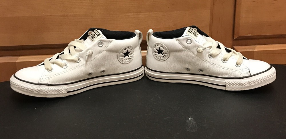 Converse Chuck Taylor All Star Juniors 648582C White Leather Shoes Size 4