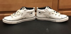 Converse Chuck Taylor All Star Juniors 648582C White Leather Shoes Size 4