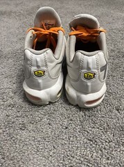 Nike Air Max Plus TN SE BG AR0005-100 Running Youth US 7 Women’s US 8.5 White