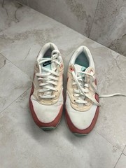 Nike Air Max 1 (GS) – Style Code: DZ3307-101 Size: US 4.5Y (Grade School)