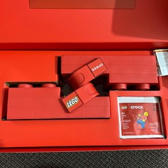 Crocs x LEGO New in Box Women’s Size 7 Limited With Box And pieces