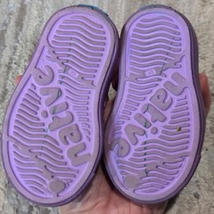 Native Jefferson Kids Shoes Bundle White Purple EVA Slip On Sneakers Size C4