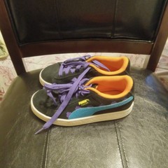 Size 1.5 child- PUMA Suede x Rugrats Low Black Caribbean Sea