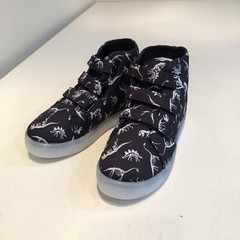 FABKIDS Kids Dinosaur Light-Up High-Top Sneaker Black Size 13