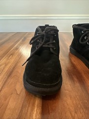 UGG Neumel II Boot Suede 1017320K Black Unisex /Boys Sz 5 EU 37