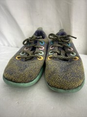 Allbirds Smallbirds Wool Runner Wowza Blue/Buoyant Mint Youth Size 1 Flaw