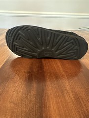 UGG Neumel II Boot Suede 1017320K Black Unisex /Boys Sz 5 EU 37