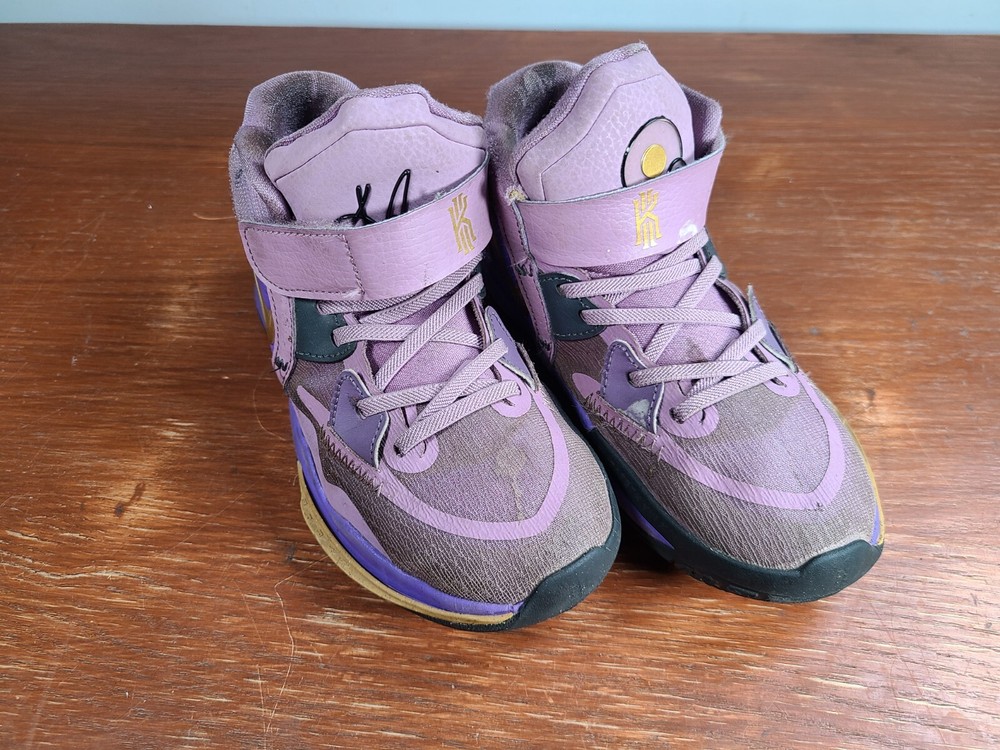 Nike Kyrie Infinity Mid Amethyst Wave Youth Size 1.5Y DD0332-500