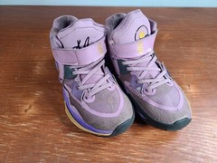 Nike Kyrie Infinity Mid Amethyst Wave Youth Size 1.5Y DD0332-500
