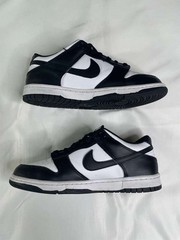 Size 6.5 (GS) – Nike Dunk Low Black White