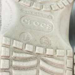 Crocs Classic Glitter Clog White Lightweight Slip On Comfort Shoes Youth Size 5