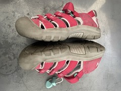 KEEN Fisherman Sandals Pink Gray Aqua Unisex Kids Closed Toe US 11 EU 29