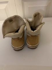 Timberland Classic Premium Wheat Leather 100% Waterproof Boots For kids Size 8