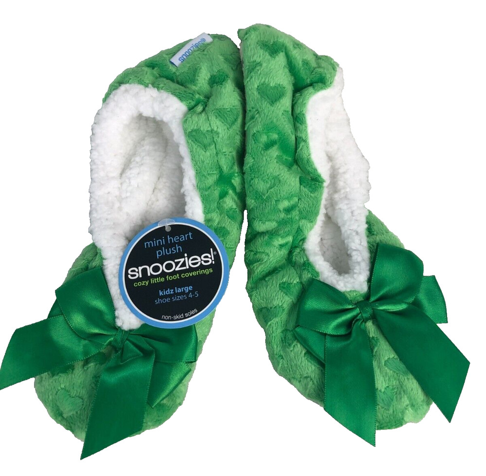NWT! Snoozies! Green Mini Hearts Bows Cozy Fuzzy Grip Slippers Sz Kids L 4-5