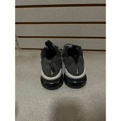 Nike Air Max 270 React Black Charcoal Grey Youth Size 6.5Y Sneakers No laces!