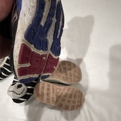 First Steps & New Balance Kids‘ Sneakers Slippers Lot Size 6